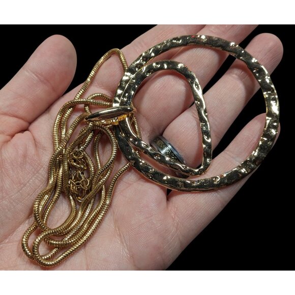 Brutalist Hammered Geometric Gold Tone Open Pendant Necklace - Picture 4 of 8